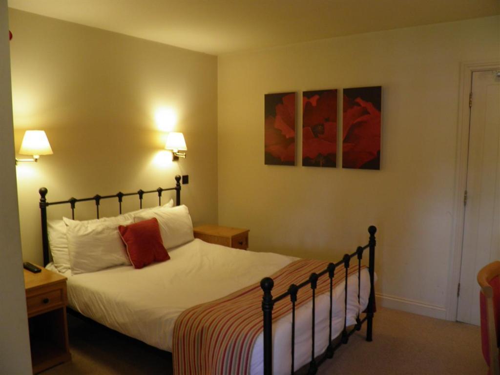 Eynsham The Talbot Inn المظهر الخارجي الصورة