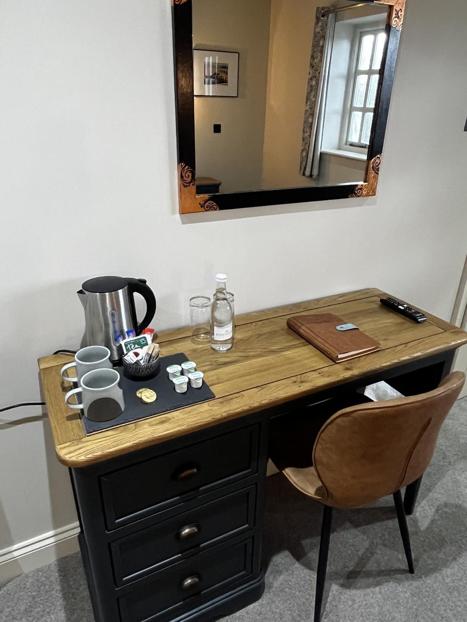 Eynsham The Talbot Inn الغرفة الصورة